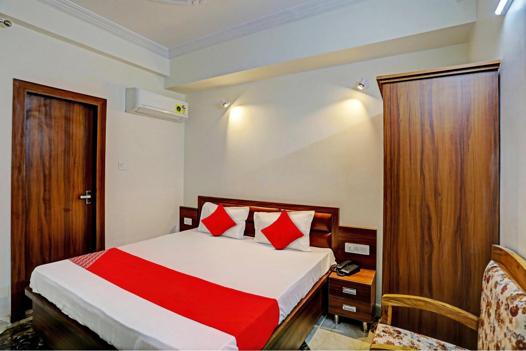 Hotel O Al Diwan Banquet And Suites Κανπούρ Εξωτερικό φωτογραφία