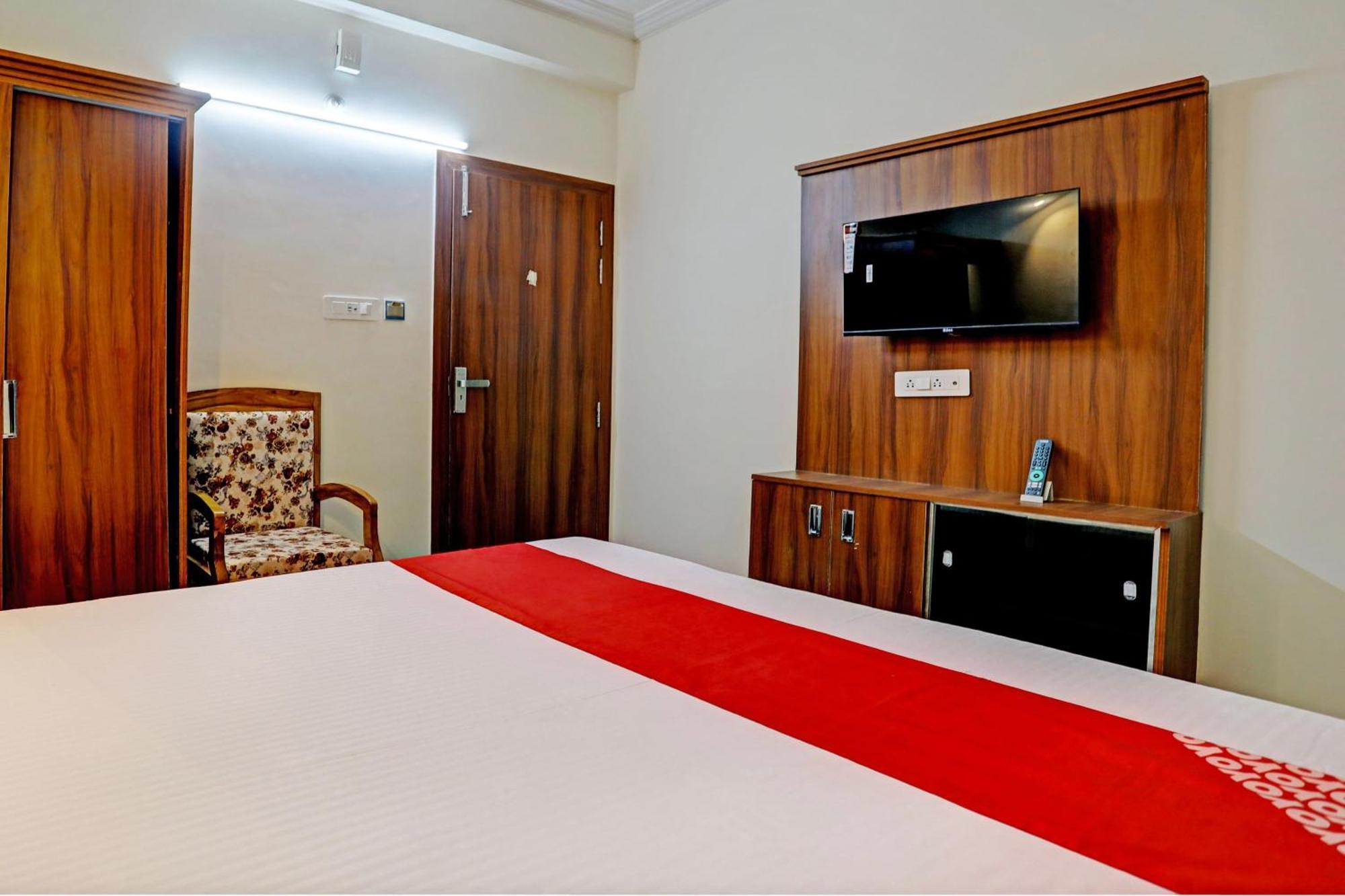 Hotel O Al Diwan Banquet And Suites Κανπούρ Εξωτερικό φωτογραφία