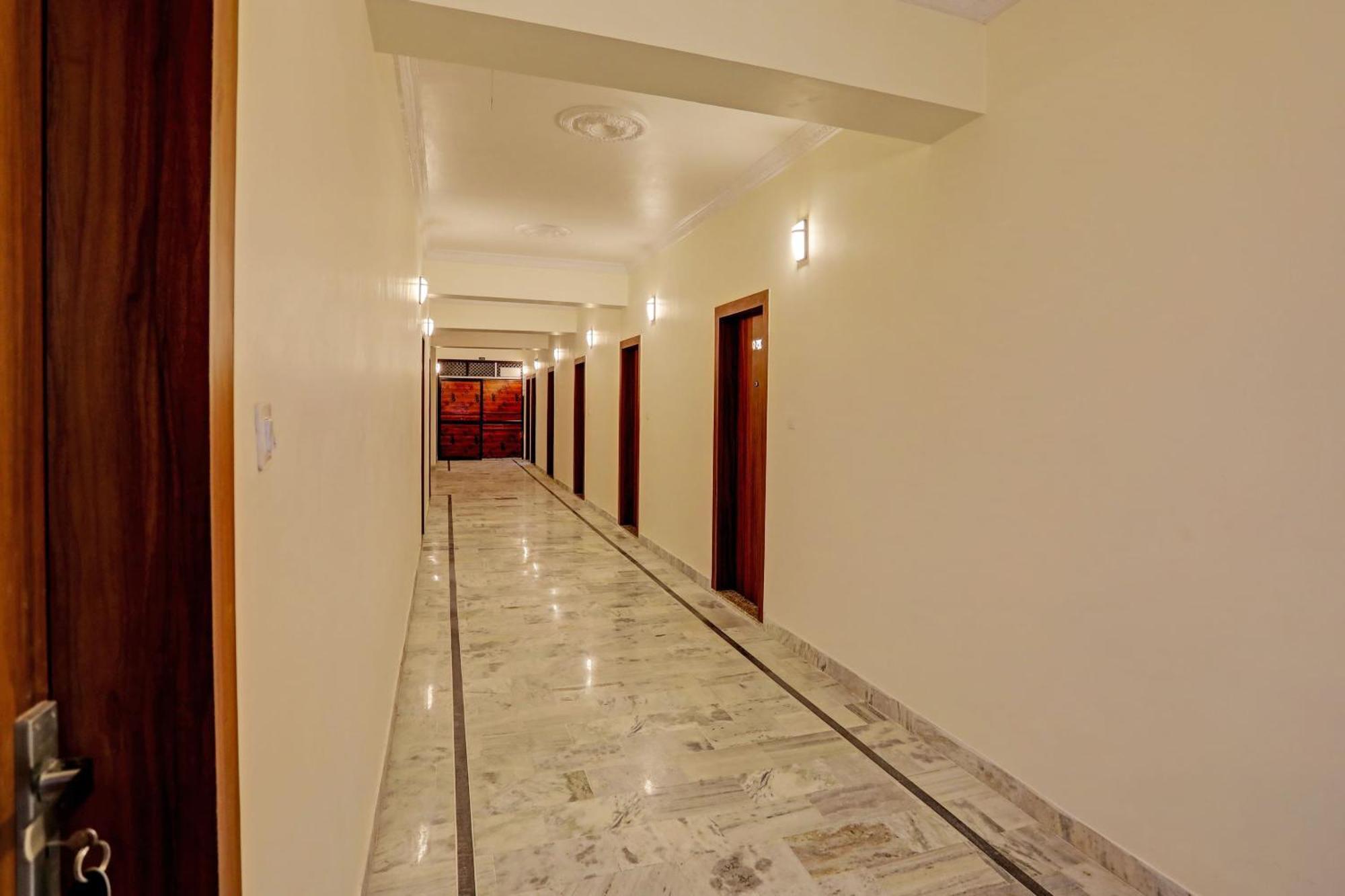 Hotel O Al Diwan Banquet And Suites Κανπούρ Εξωτερικό φωτογραφία